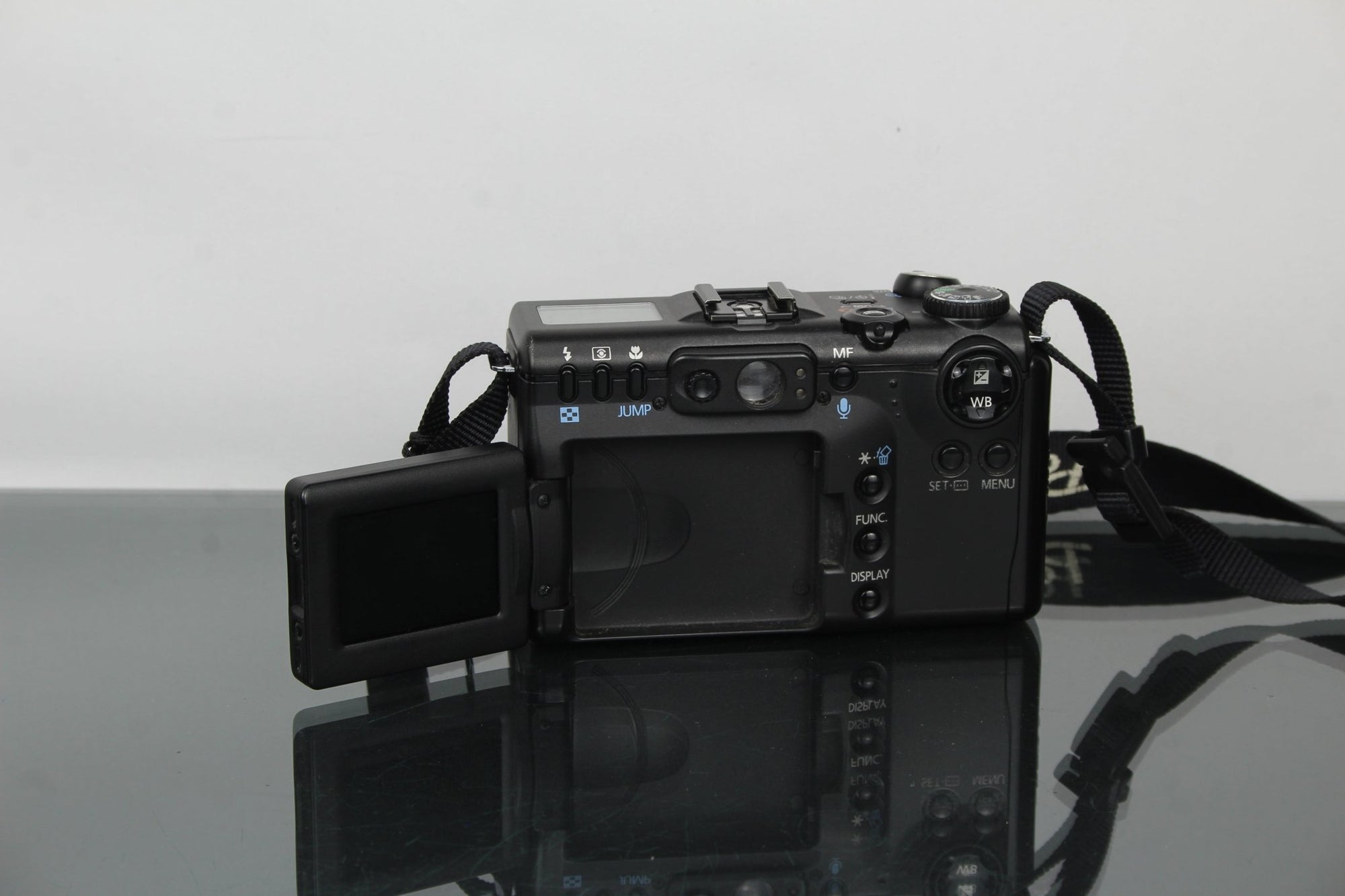 Canon Powershot G5 - Dutch|Thrift