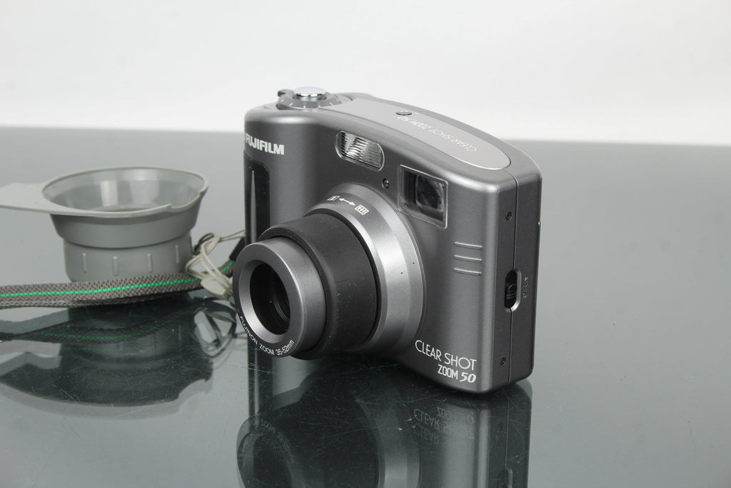 Fujifilm ClearShot Zoom50 - Dutch|Thrift