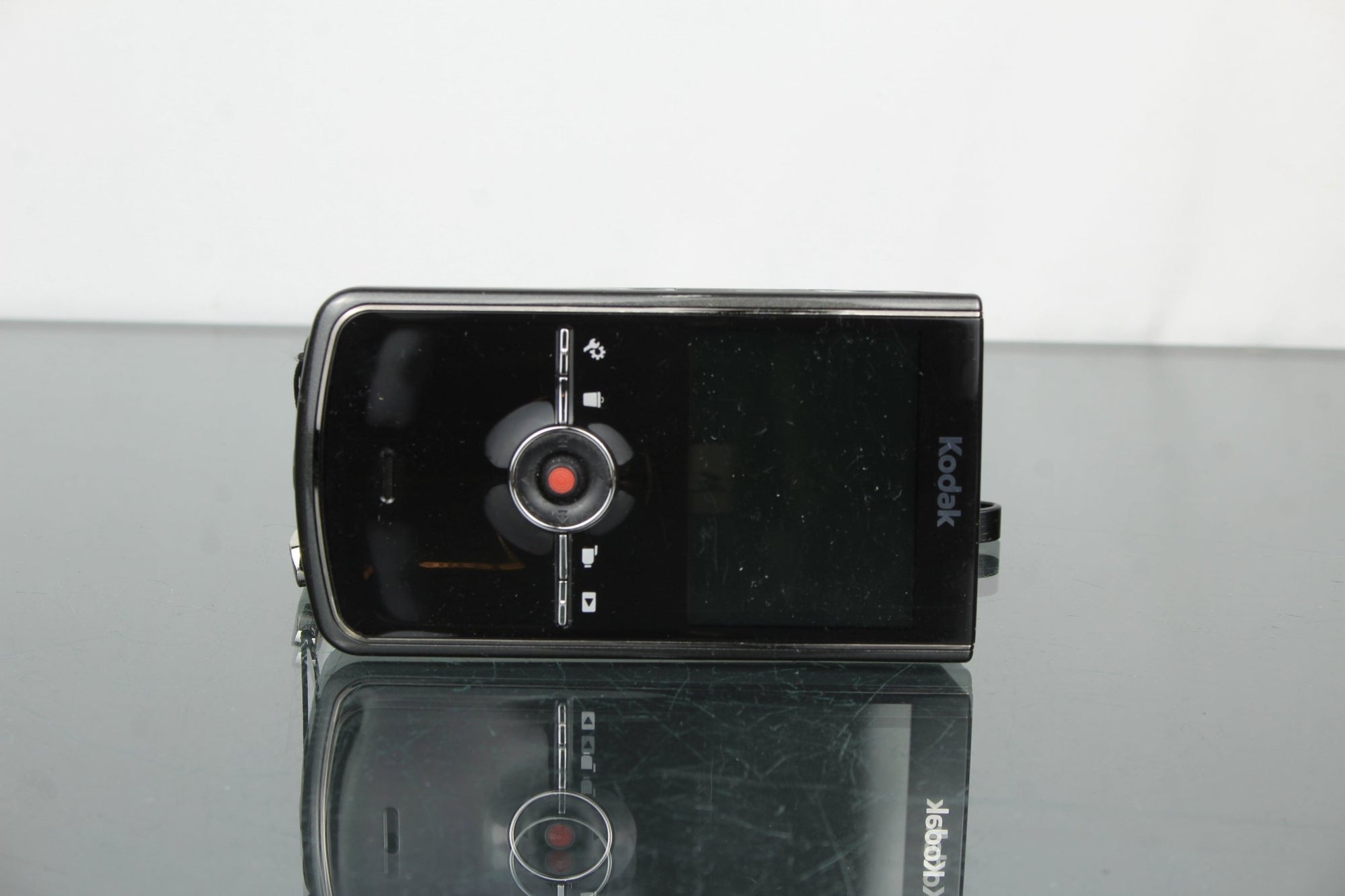 Kodak Zi8 - Dutch|Thrift