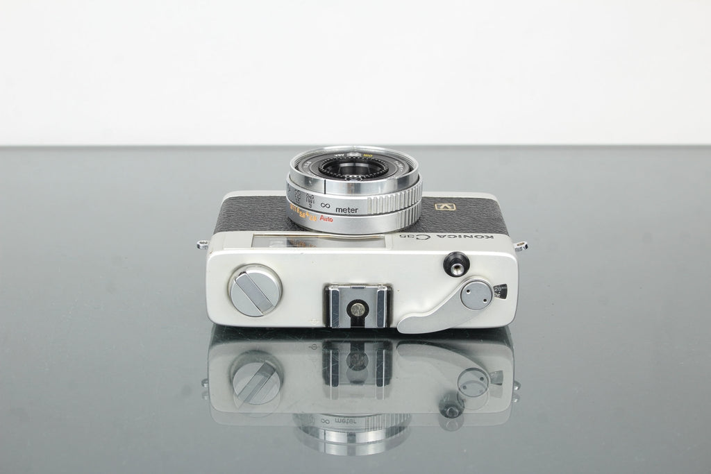 Konica C35 V - Dutch|Thrift