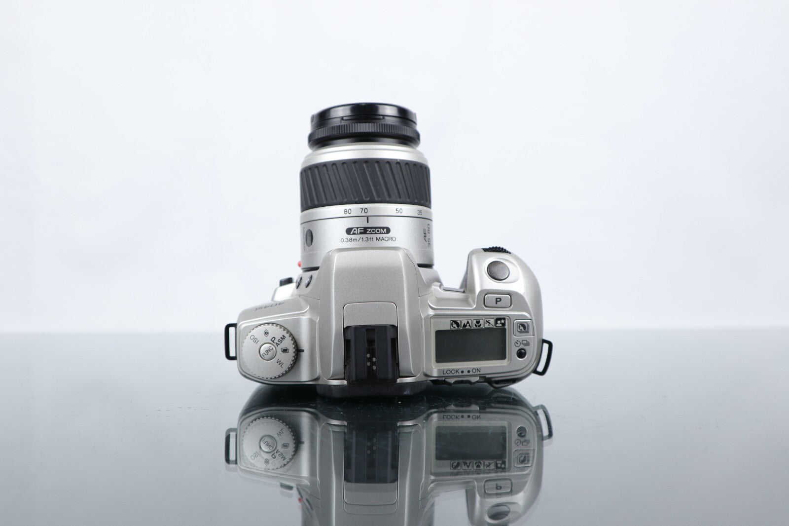 📷 Minolta Dynax 404si | 35mm SLR Film Camera | Minolta 35 - 80mm Lens - Dutch|Thrift