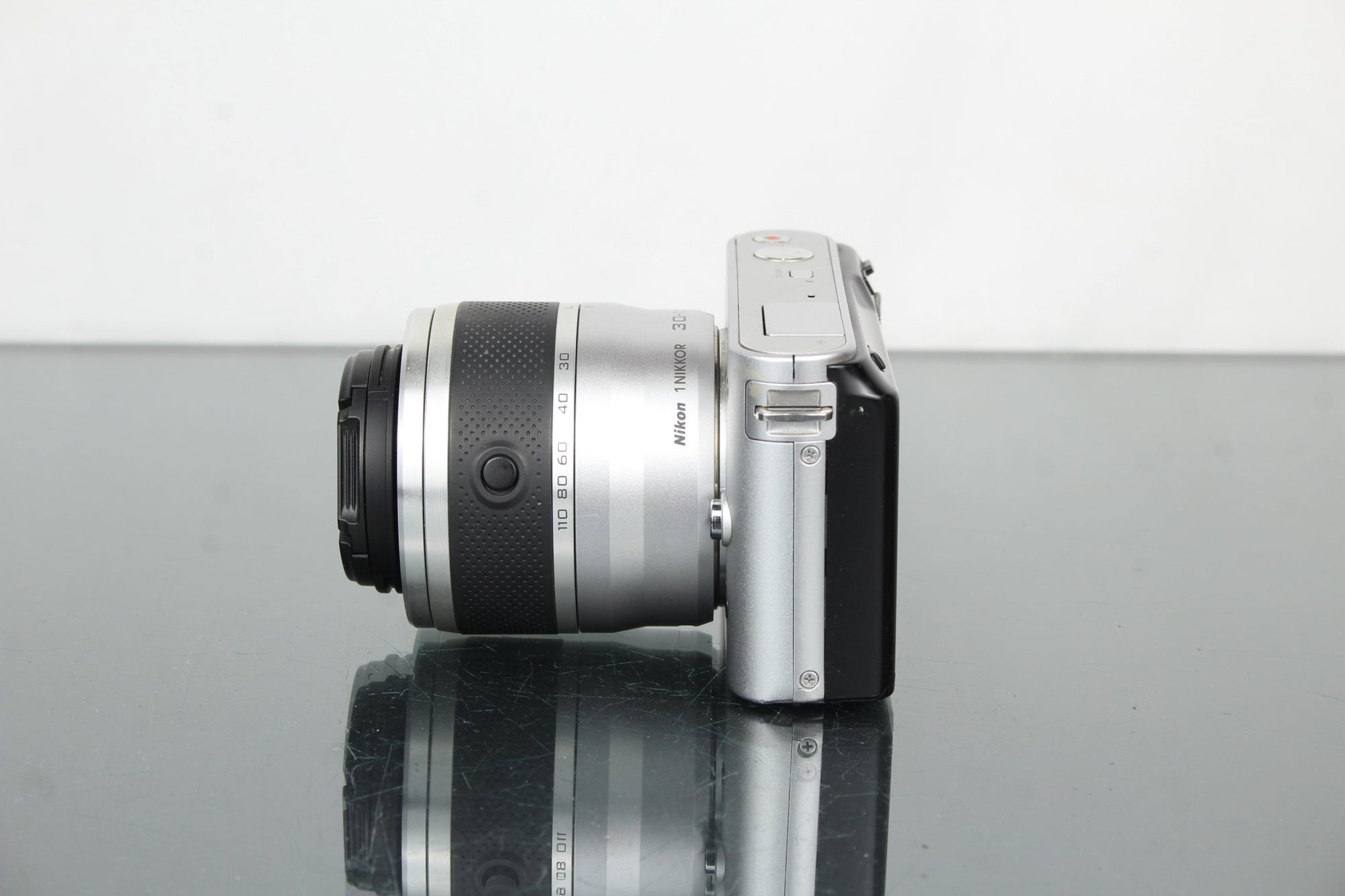 Nikon 1 J1 + Nikkor 30 - 110mm 1:3.8 - 5.6 lens - Dutch|Thrift