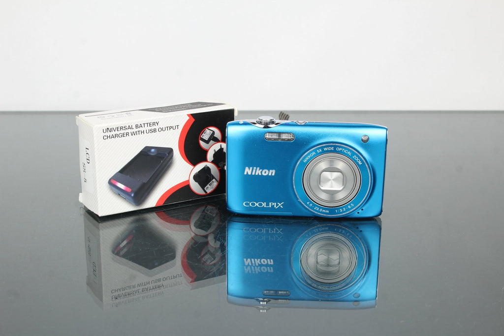 Nikon Coolpix S3100 - Dutch|Thrift