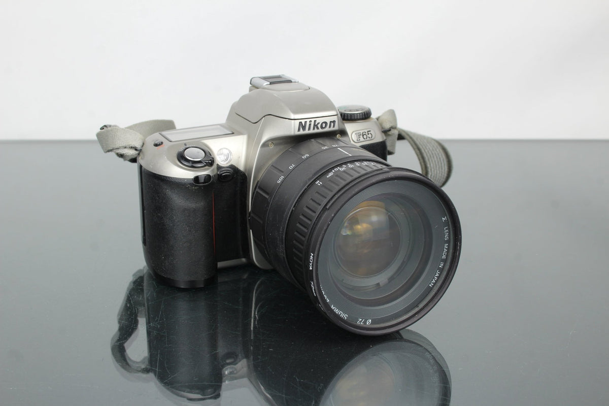 Nikon F65 + Sigma Zoom 28 - 105mm 1:2.8 - 4 - Dutch|Thrift
