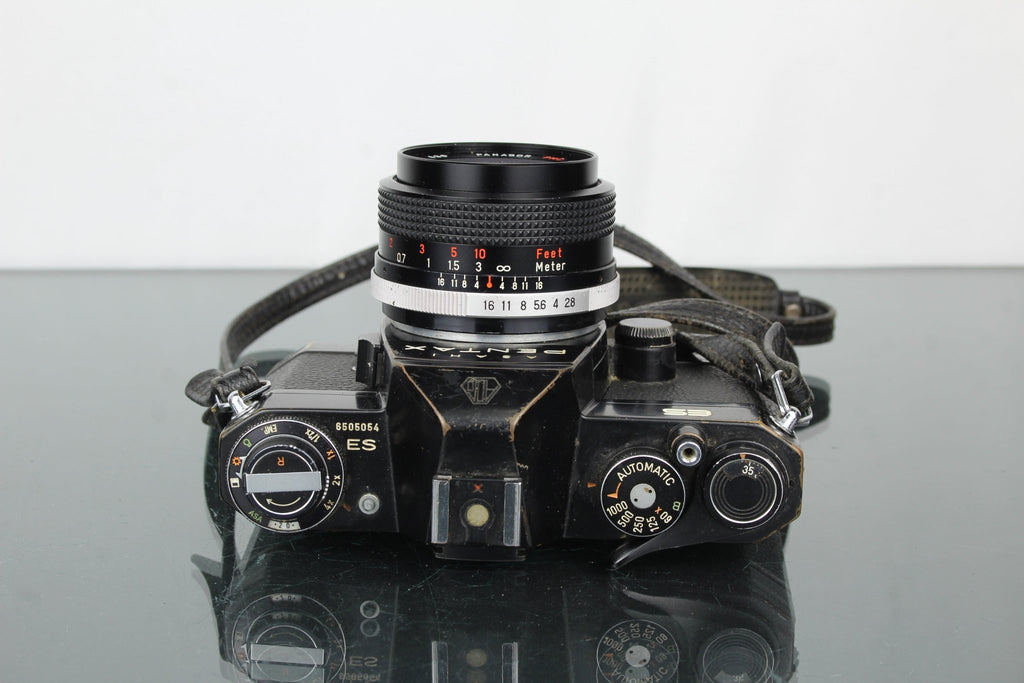 Pentax ES + Panagor PMC Wideangle 28mm 1:2.8 Lens - Dutch|Thrift