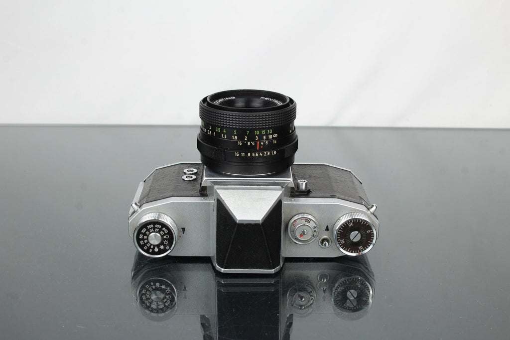 Praktica IV + Pentacon 1.8/50 - Dutch|Thrift