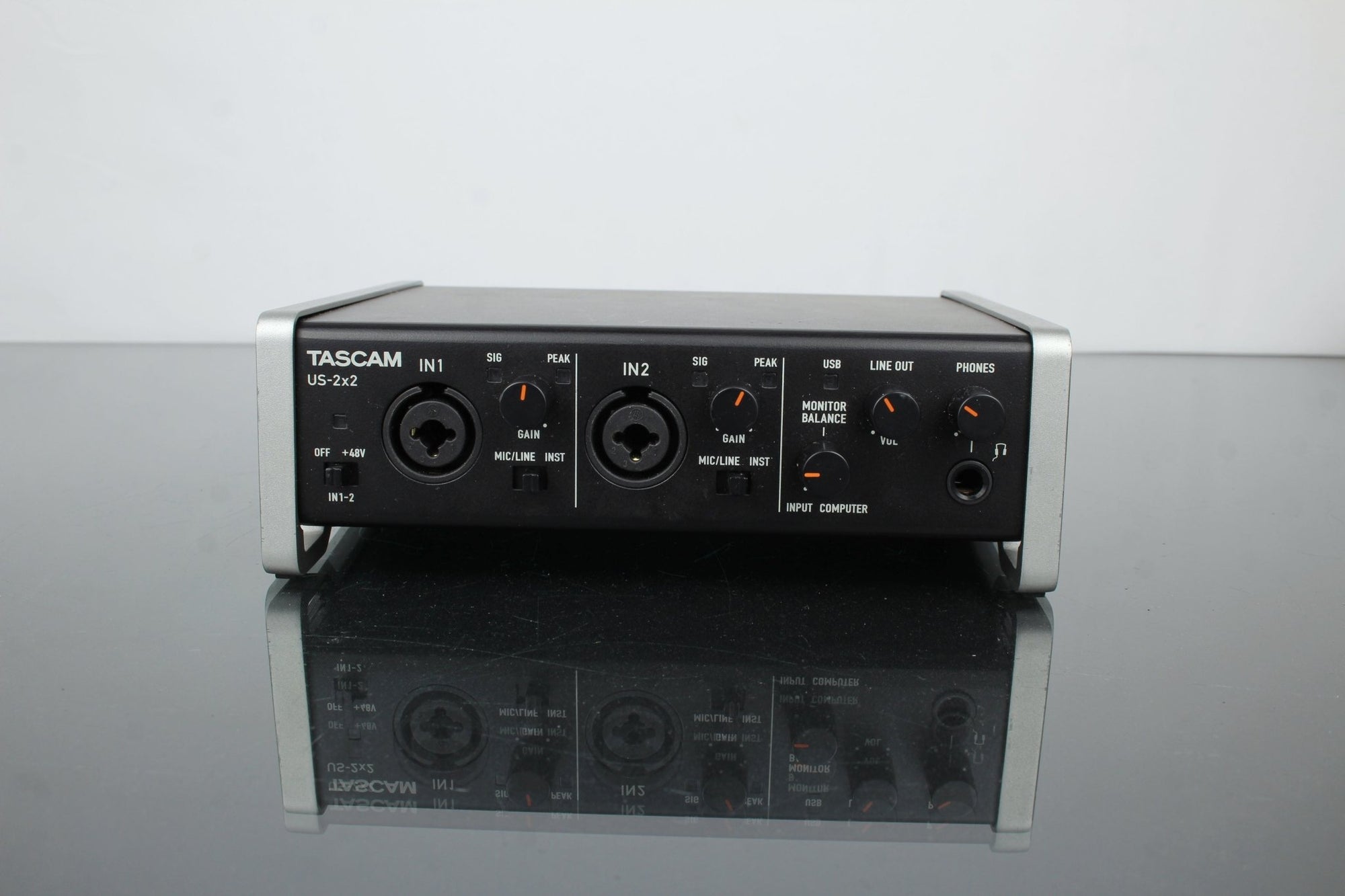 Tascam US - 2x2 - Dutch|Thrift
