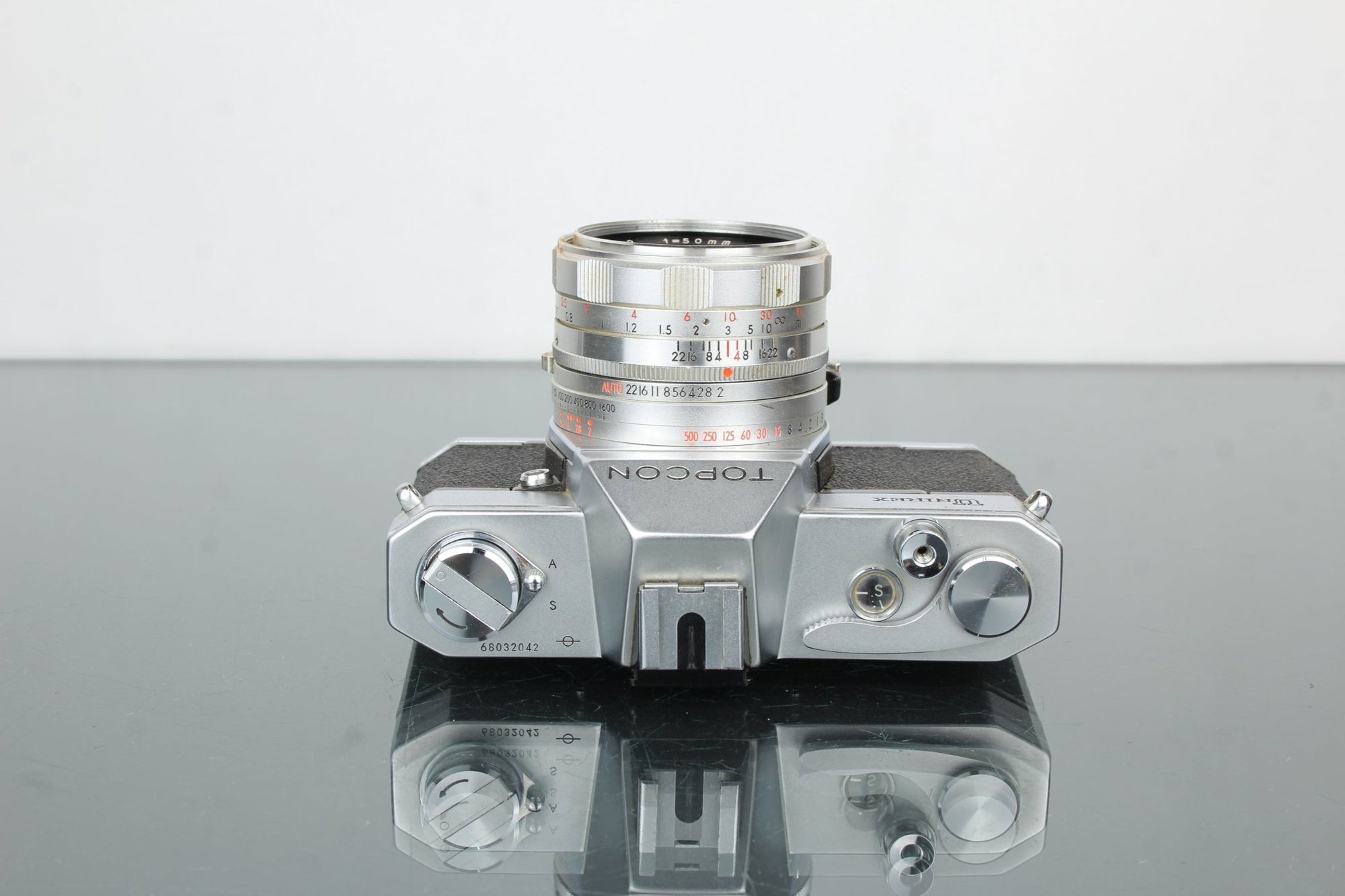 TOPCON unirex + UV topcor 1:2 f=50mm lens - Dutch|Thrift