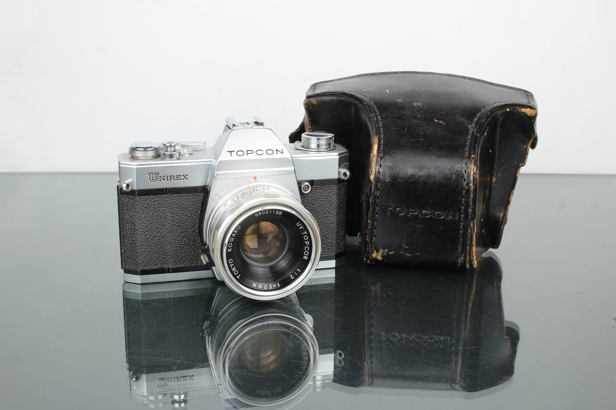 TOPCON unirex + UV topcor 1:2 f=50mm lens - Dutch|Thrift