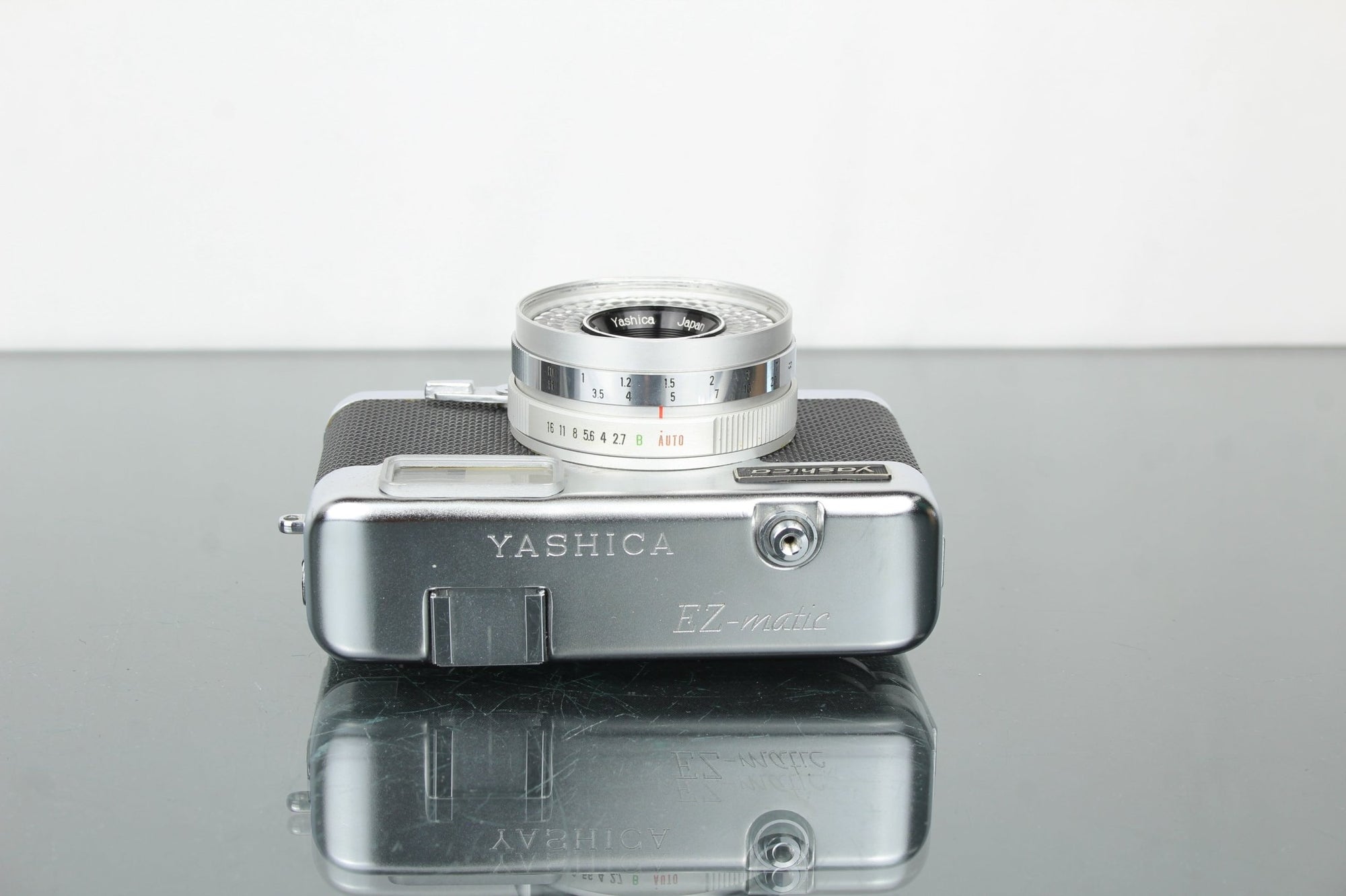 Yashica EZ - Matic - Dutch|Thrift