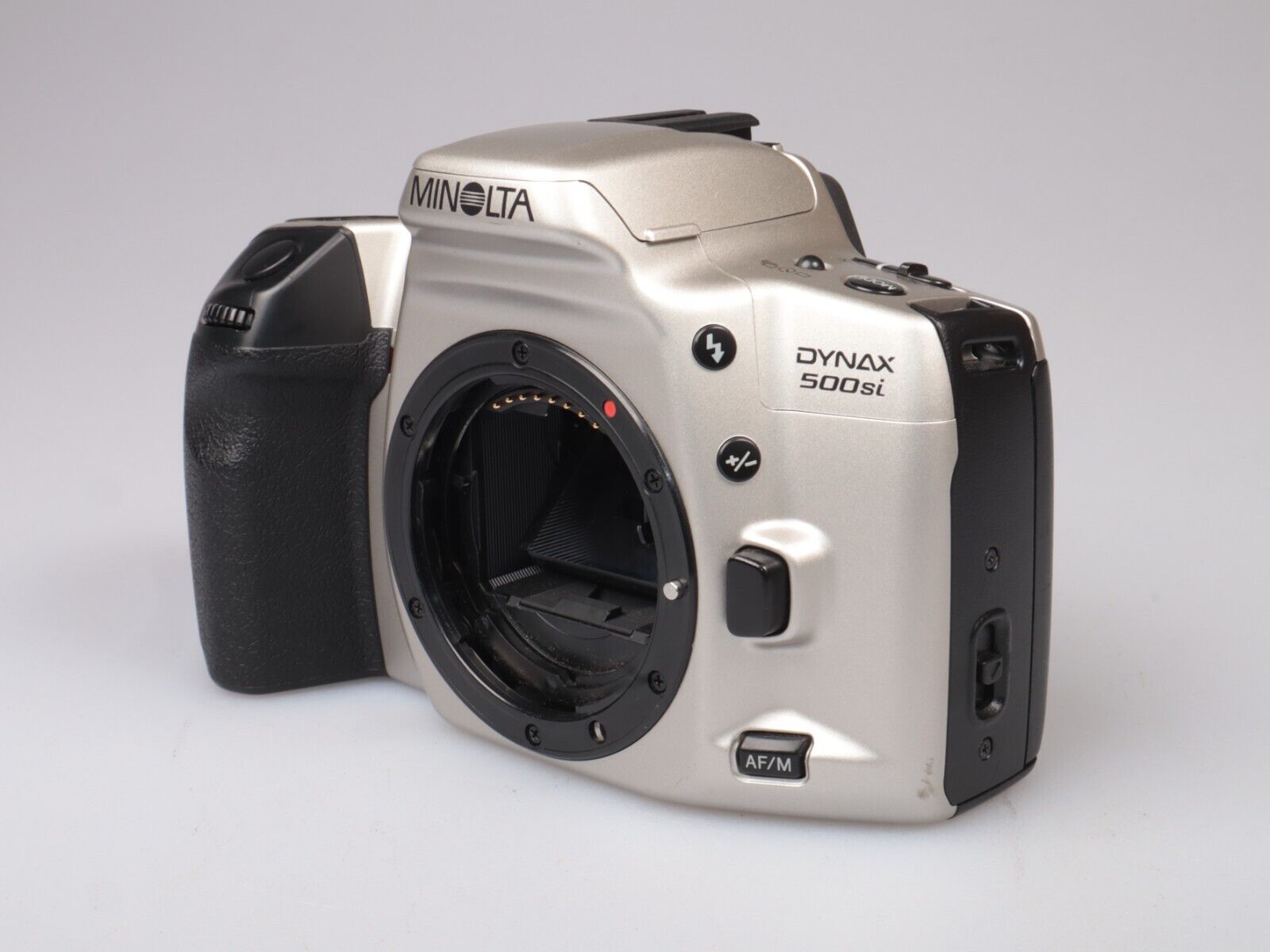Minolta Dynax 500si | 35mm SLR Film Camera | Body Only | Silver #2653 - Dutch|Thrift